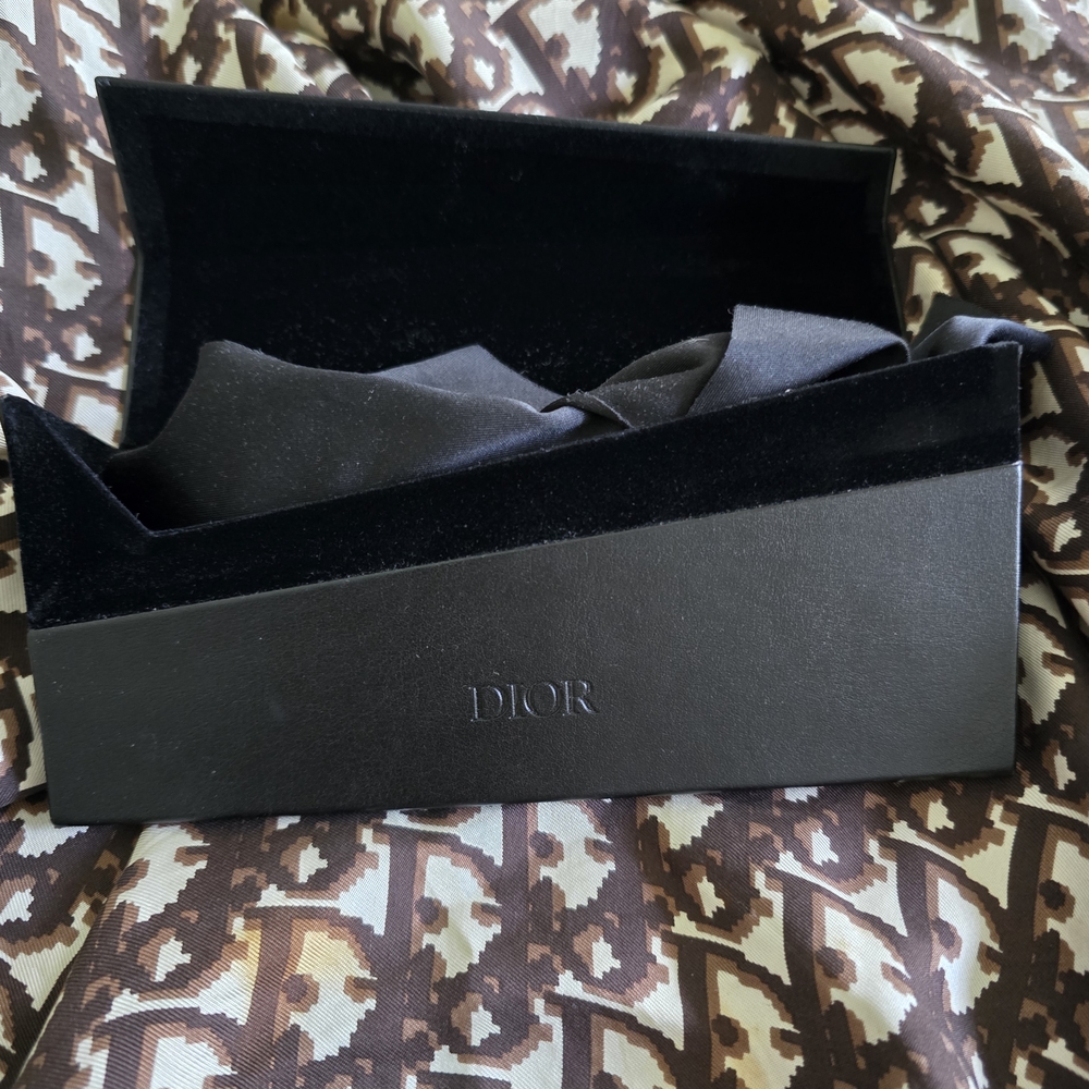 Dior Silver Sunglasses - Picture 9 of 12